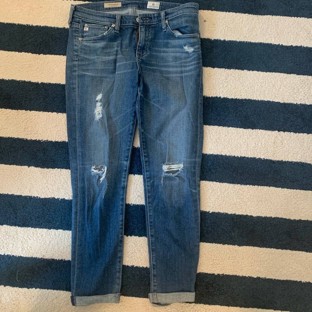 AG stilt cigarette roll up jean, EUC!!